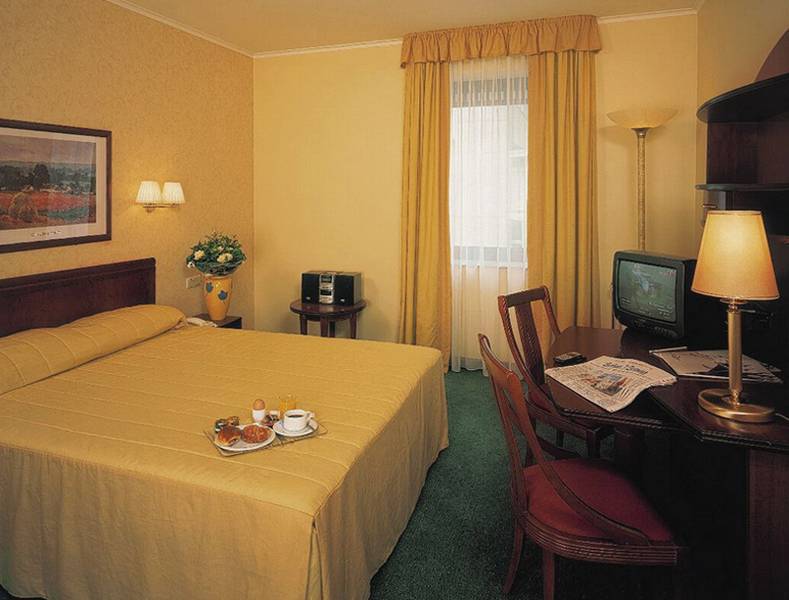 Aparthotel Citadines Toison D'Or Bruselas Habitación foto