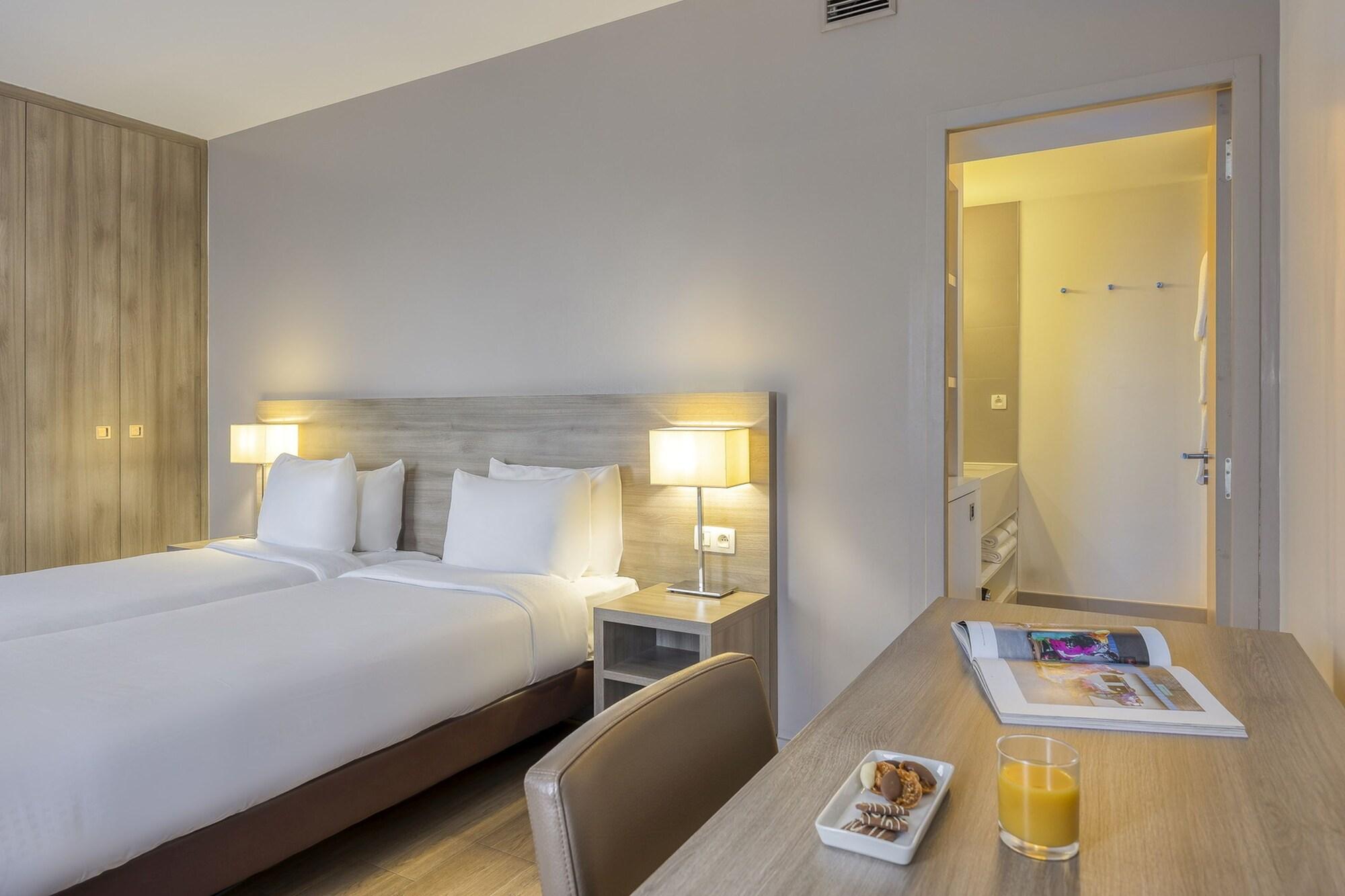 Aparthotel Citadines Toison D'Or Bruselas Exterior foto