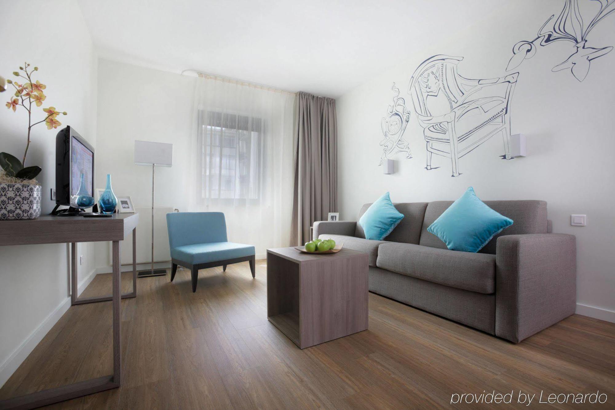Aparthotel Citadines Toison D'Or Bruselas Habitación foto
